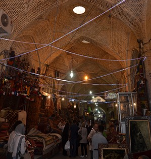 Chiraz-Bazar-Vakil